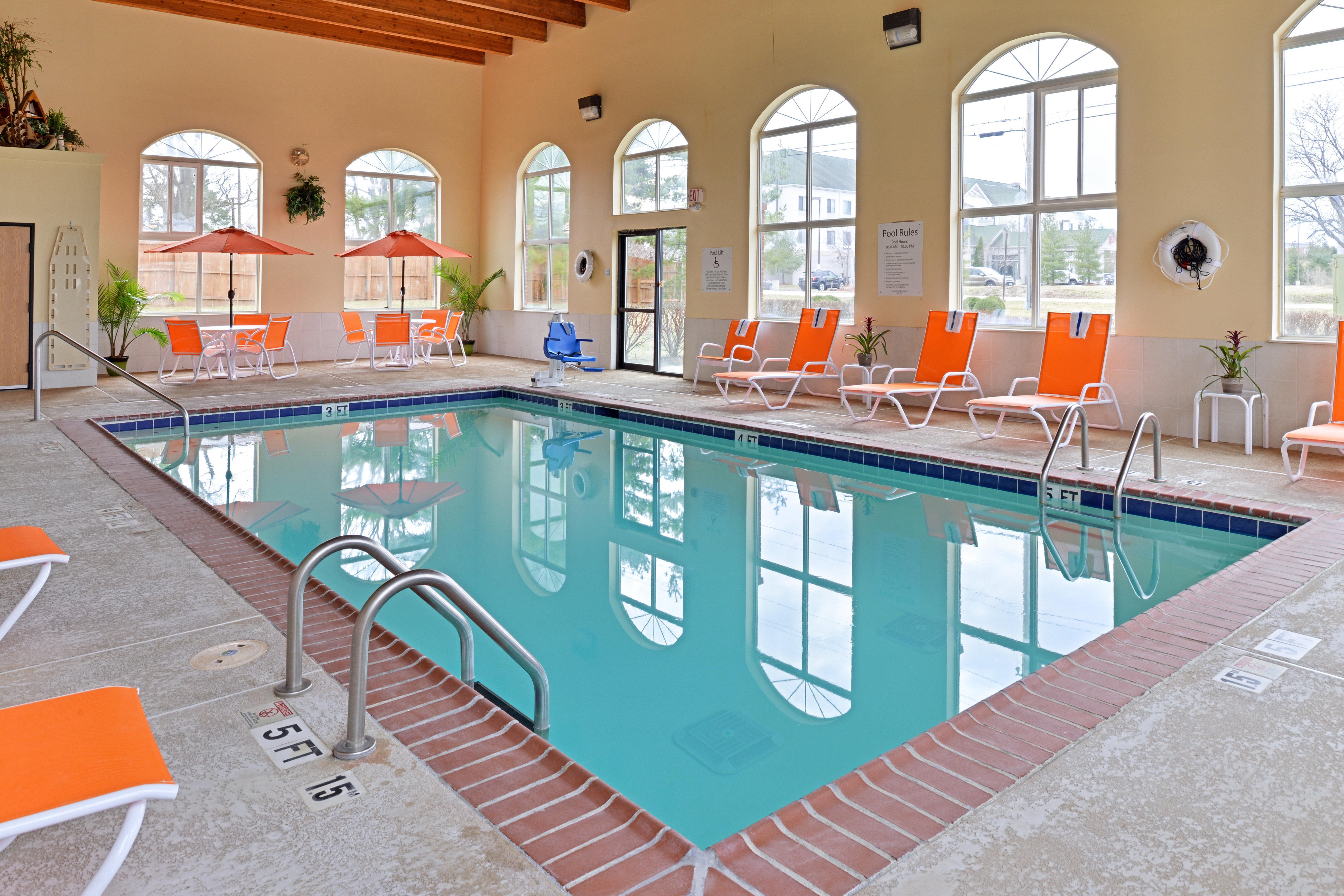 Holiday Inn Express Hotel & Suites Cincinnati-North/Sharonville Εξωτερικό φωτογραφία