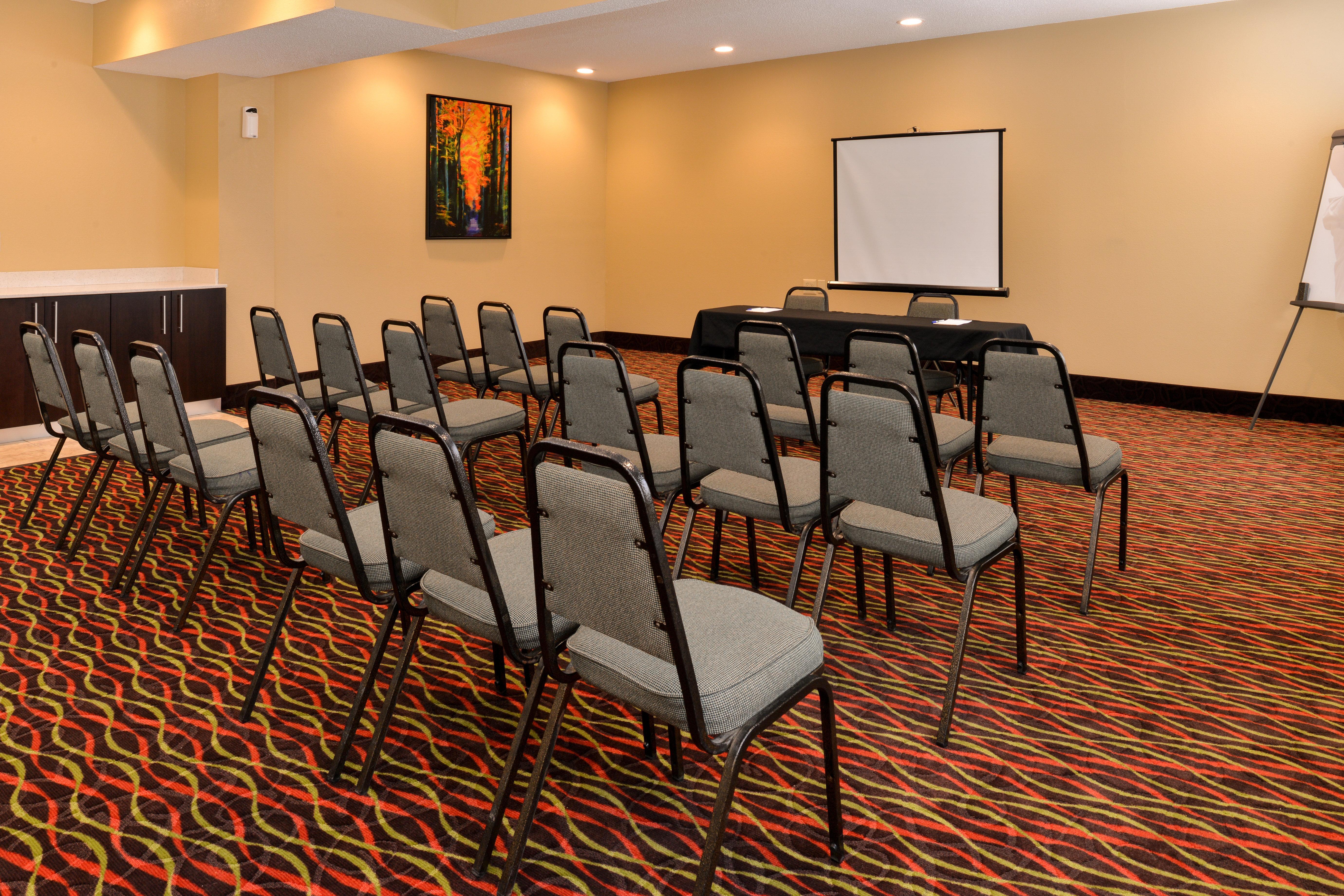 Holiday Inn Express Hotel & Suites Cincinnati-North/Sharonville Εξωτερικό φωτογραφία