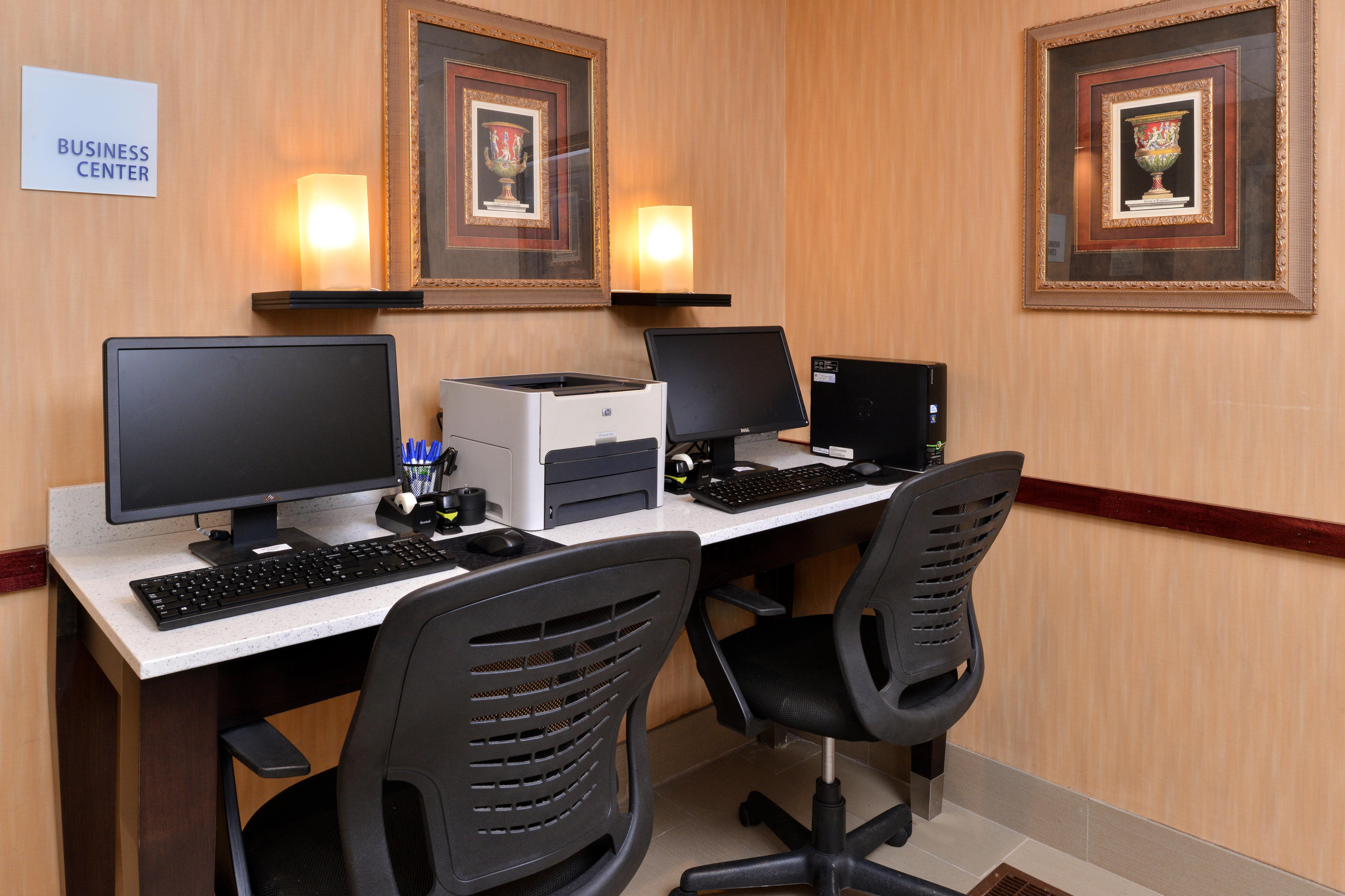 Holiday Inn Express Hotel & Suites Cincinnati-North/Sharonville Εξωτερικό φωτογραφία
