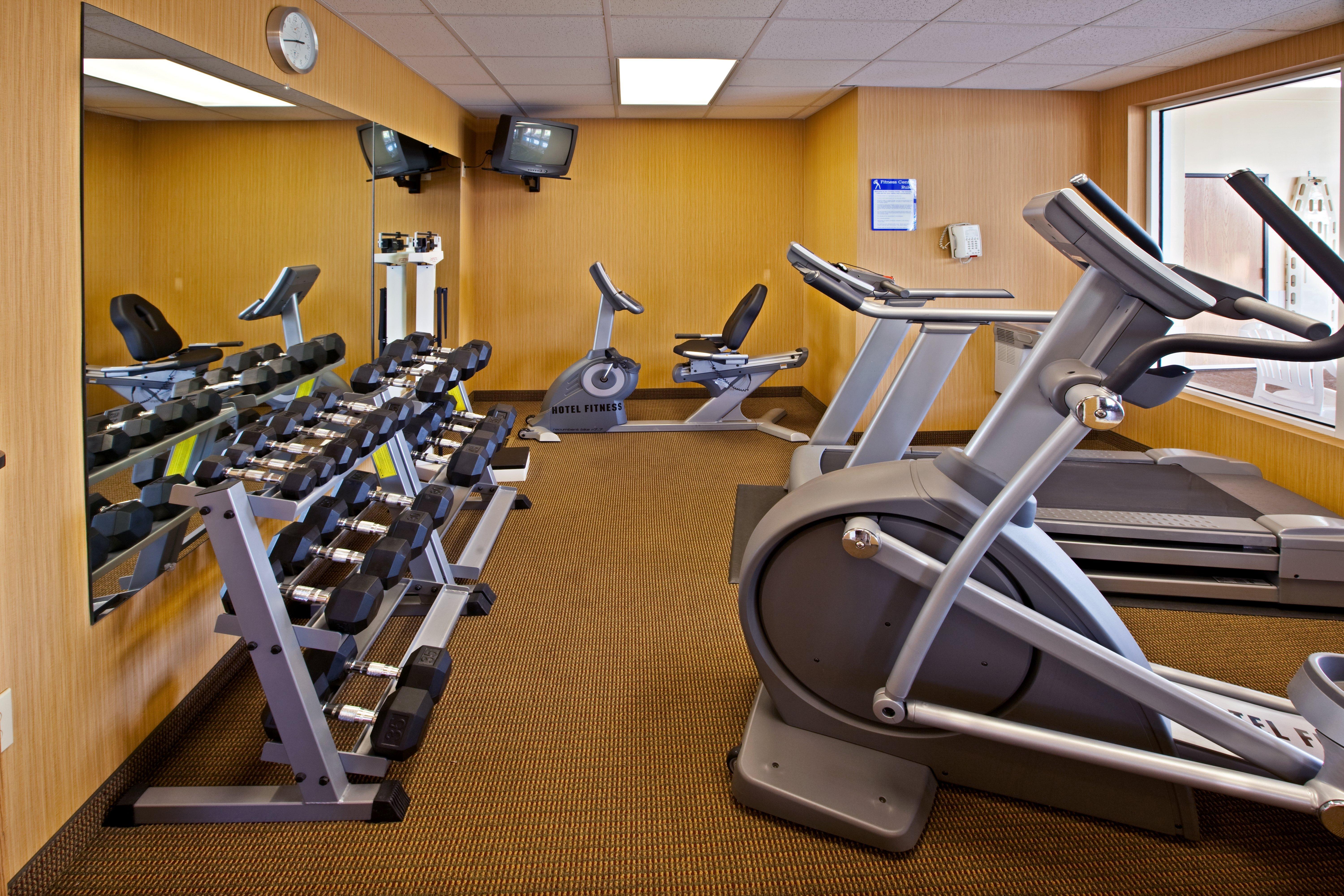 Holiday Inn Express Hotel & Suites Cincinnati-North/Sharonville Εξωτερικό φωτογραφία